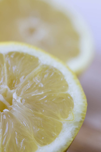 Lemon Halves Close Up - 写真・画像