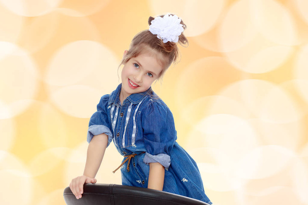 The little girl in the blue dress. - Valokuva, kuva