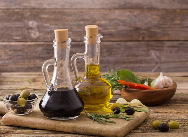 olive oil flavored with spices and other ingredients - Fotografie, Obrázek