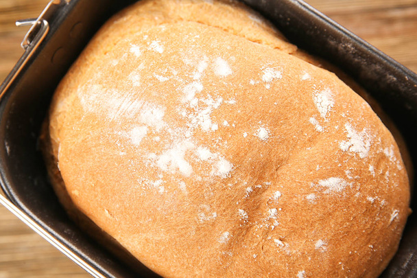 Baking pan with fresh homemade bread - Foto, Imagen