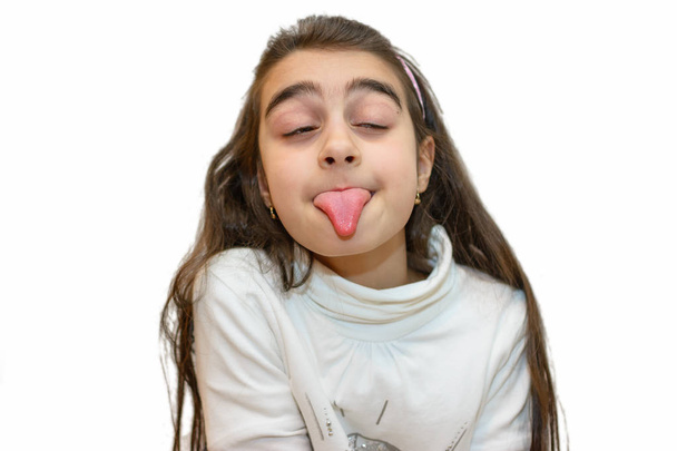 Portrait de jeune fille avec embout buccal
 - Photo, image