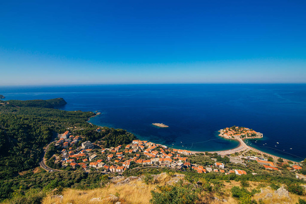 Ostrov Sveti Stefan. Panoramatický záběr - Fotografie, Obrázek
