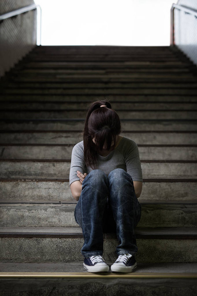woman feeling  depressed   - Foto, Bild