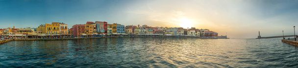 Ελλάδα, Κρήτη, Χανιά, Κρήτη τοπίο το φως του ηλιοβασιλέματος - Φωτογραφία, εικόνα