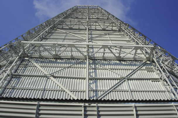 Torre de refrigeração
 - Foto, Imagem