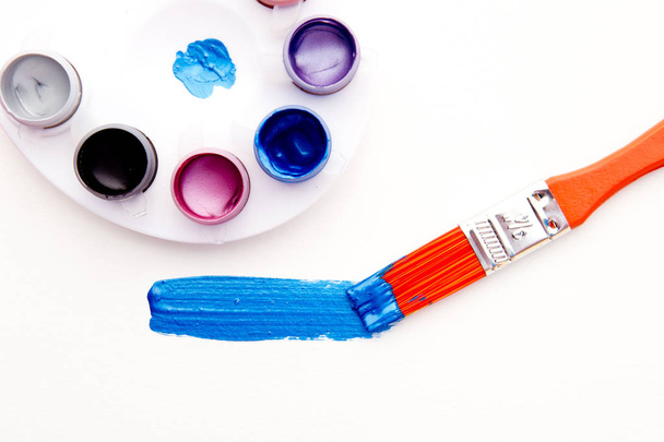 Art - Paint, palette and brush on white background - Photo, Image