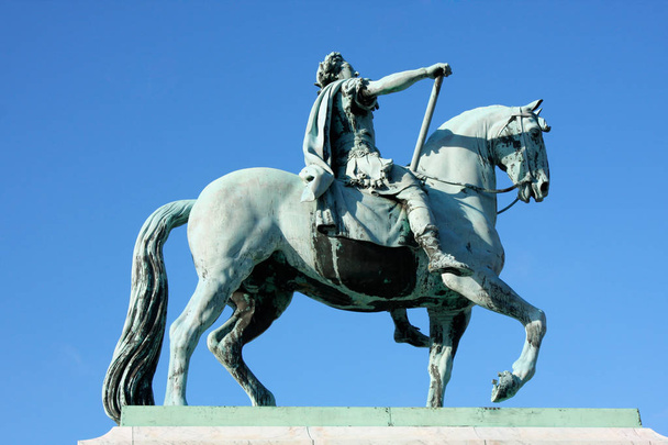 Socha Frederik v. na koni Amalienborg náměstí v Co - Fotografie, Obrázek