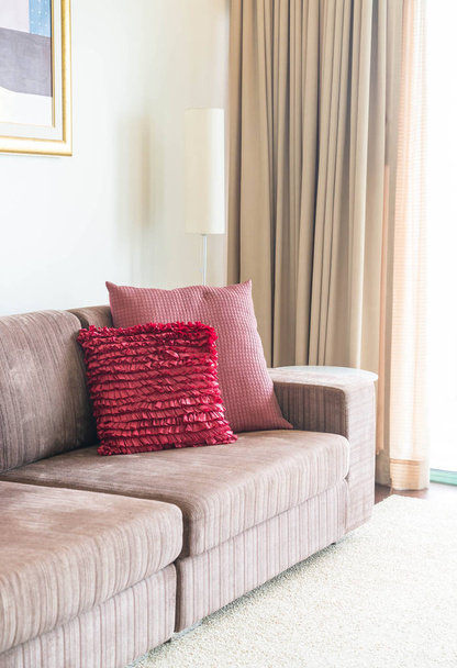 Beautiful pillow on sofa decoration in living room  - Foto, immagini