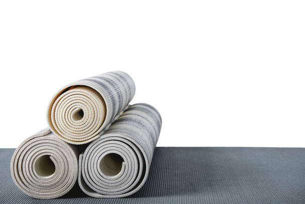 szürke jóga szőnyeg - Fotó, kép