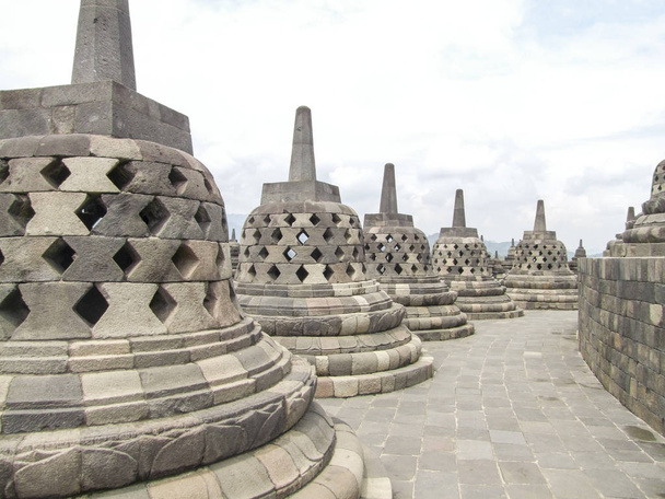 Borobudur en Java
 - Foto, Imagen