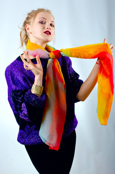 beautiful girl in colorful scarf - Fotoğraf, Görsel