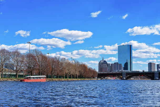 Lautta at Charles River Boston MA
 - Valokuva, kuva