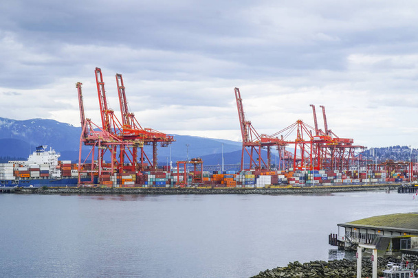 Vancouverin kaupungin satama - VANCOUVER - CANADA - huhtikuu 12, 2017
 - Valokuva, kuva