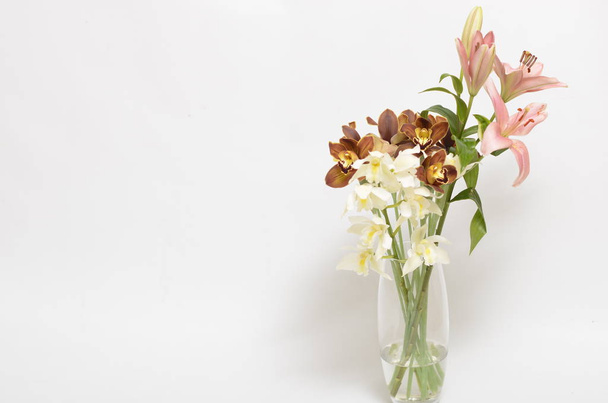 Bouquet di fiori primaverili - Foto, immagini