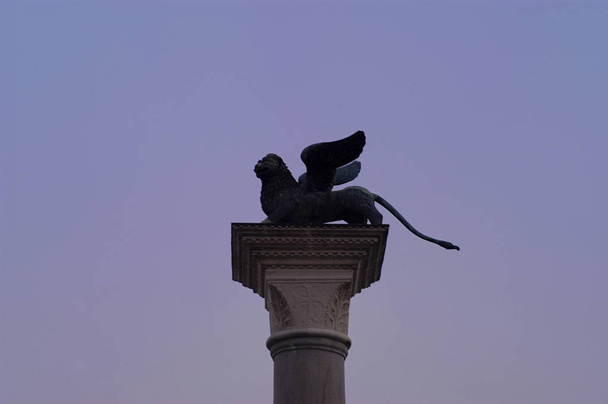silhouette Lion à Venise, Italie
, - Photo, image
