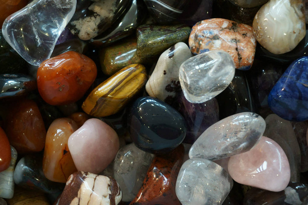 renk taşlar mineral koleksiyon  - Fotoğraf, Görsel