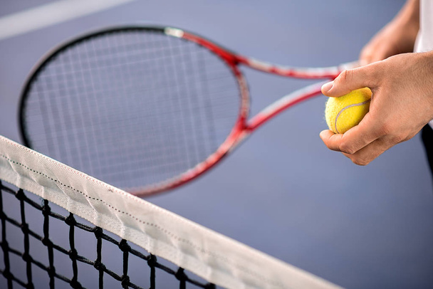 Professional tennis player is ready for pitch - Fotoğraf, Görsel