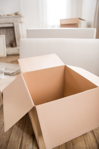 Cardboard box in empty room  - Photo, Image