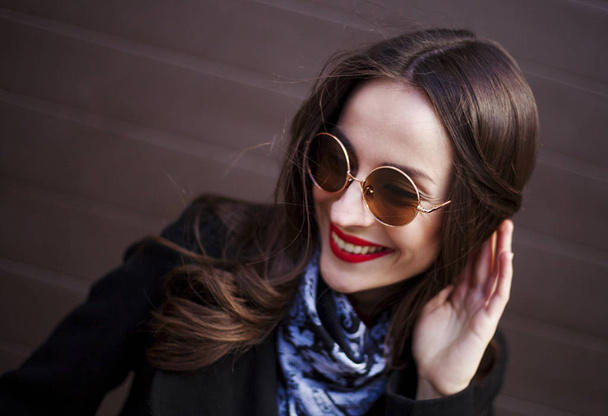 woman in stylish sunglasses - Foto, Imagem