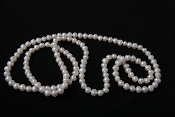 White pearl beads necklace jewelry - Photo, Image
