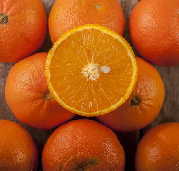 オレンジの柑橘系の果物 - 写真・画像