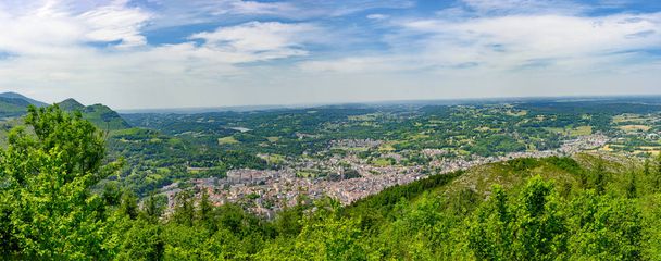 Panorama miasta Lourdes - Zdjęcie, obraz