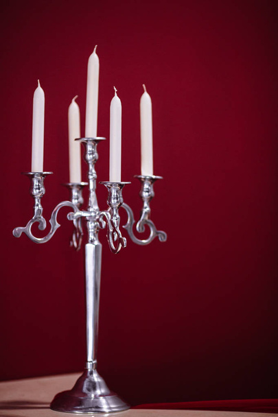 Antique silver candlestick - Foto, afbeelding