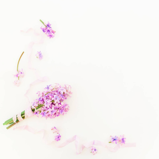 Bouquet of pink flowers   - Фото, изображение