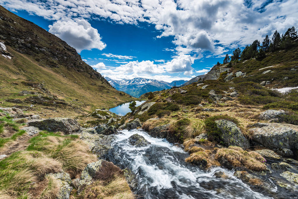 Stream flowing towards lake Tristaina,Andorra - Φωτογραφία, εικόνα