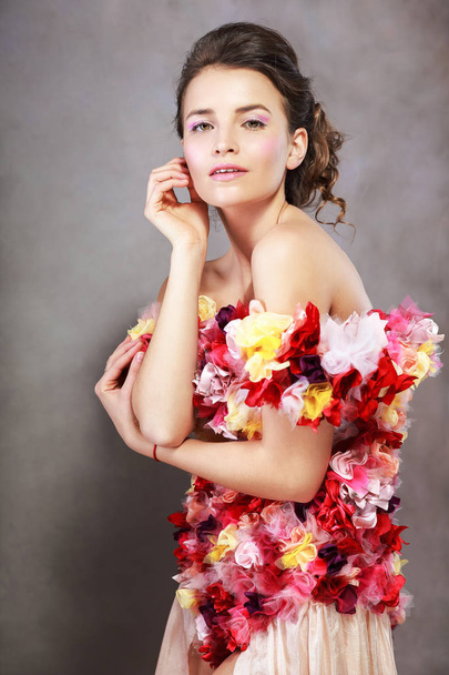 woman in dress of flowers - Foto, imagen