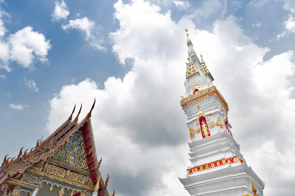 Phra ότι Anon, μια παλιά Ταϊλάνδης chedi (Στούπα ή παγόδα) που περιέχει λείψανα του Ananda (μειονεκτικές μαθητή του Βούδα) που βρίσκεται στο ναό Wat Mahathat στο κέντρο της Ουτάι Τάνι, βορειοανατολικό (Isan) Επαρχία της Ταϊλάνδης - Φωτογραφία, εικόνα