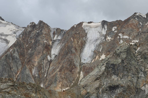 in the foothills of Mount Elbrus - Φωτογραφία, εικόνα