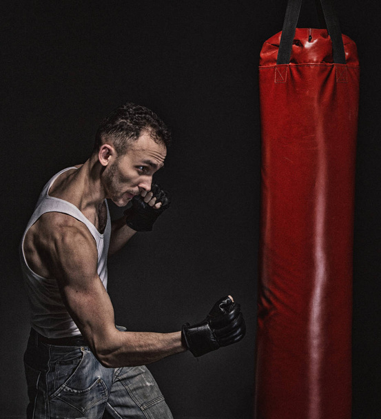 Boxer uomo e rosso punzonatura pera
 - Foto, immagini