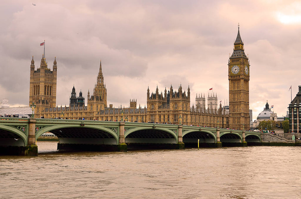 μεγάλο ben και σπίτια του κοινοβουλίου, Λονδίνο, Ηνωμένο Βασίλειο - Φωτογραφία, εικόνα
