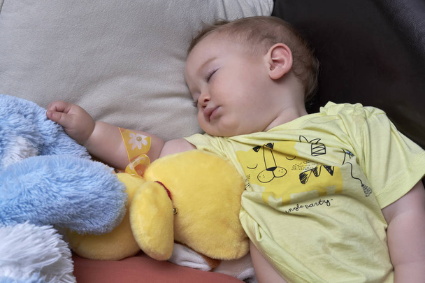 Sleeping infant male portrait - Zdjęcie, obraz