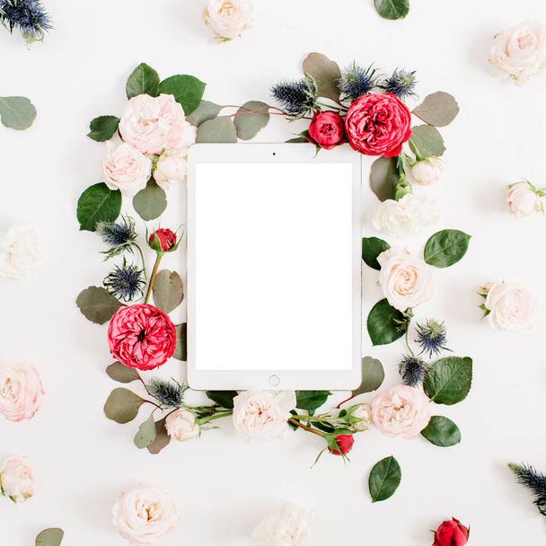 floral frame with tablet - Photo, Image