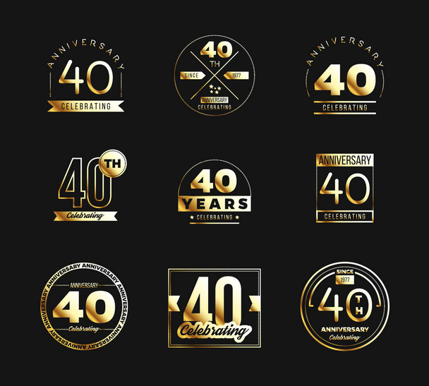 40th anniversary logót meg a golden elemek. Vektoros illusztráció. - Vektor, kép