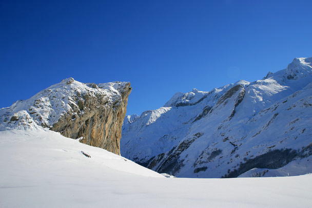 Secluded mountain top - Fotó, kép