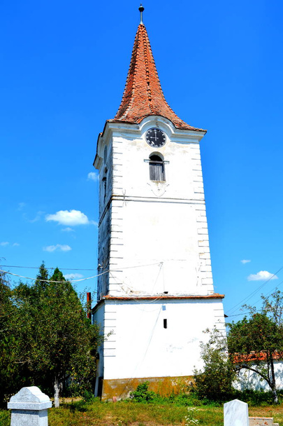 Antigua iglesia evangélica saxon medieval en Halmeag (Transilvania
) - Foto, Imagen