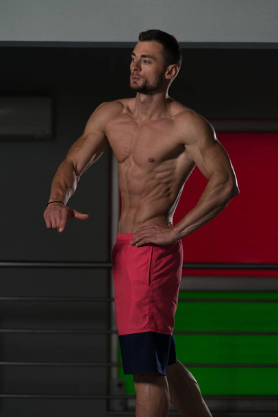 Portrait Of A Physically Fit Muscular Man - Fotoğraf, Görsel