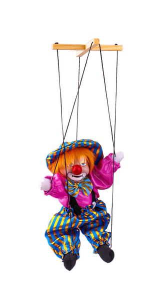  Clown marionet geïsoleerd op witte achtergrond. - Foto, afbeelding