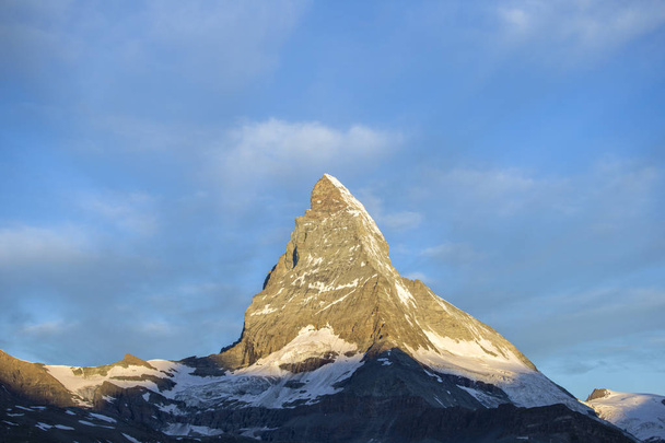 Matterhorn hegyi napkelte  - Fotó, kép