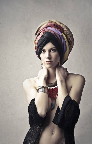 Woman with turban - Фото, зображення