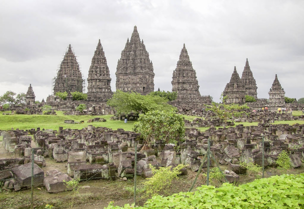 Prambanan en Java
 - Foto, imagen