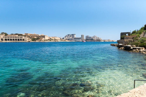 La costa della Valletta
 - Foto, immagini