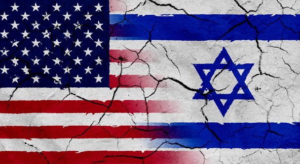Drapeau États-Unis et Israël avec texture de sol séché
 - Photo, image