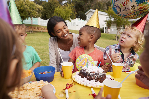 Outdoor Birthday Party - Photo, image