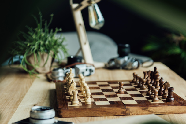 Juego de tablero de ajedrez para un nuevo juego
 - Foto, imagen