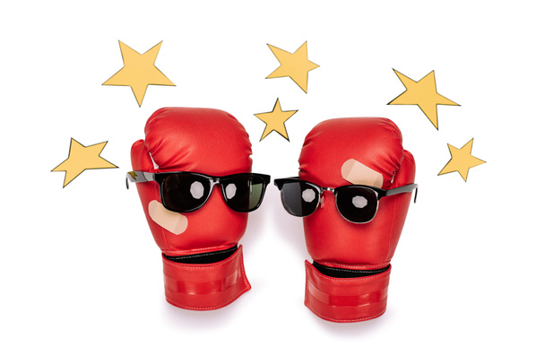 Boxing gloves with sunglasses  - Photo, Image