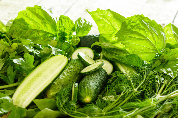 Green vegetables, plants and herbs - Foto, imagen